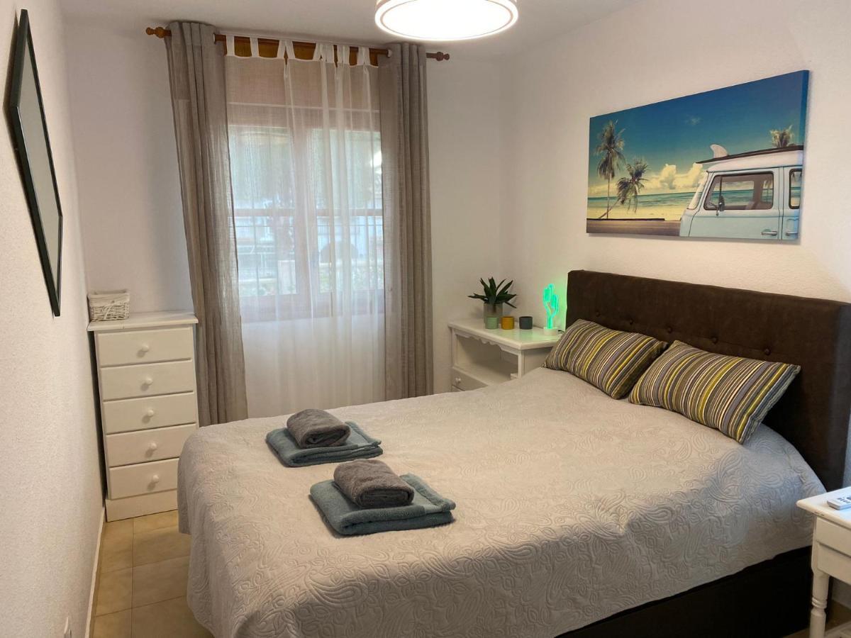 Apartament Casa Del Gato Rojo , Communal Swimming Pool , Terrace With Barbecue Torrevieja Dış mekan fotoğraf