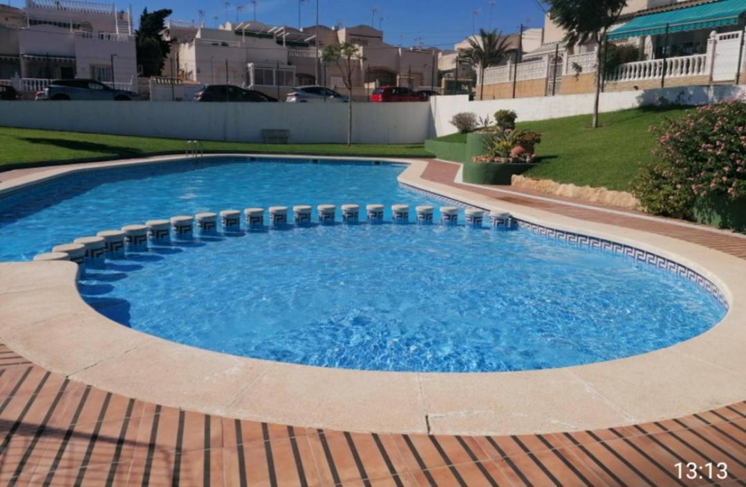 Apartament Casa Del Gato Rojo , Communal Swimming Pool , Terrace With Barbecue Torrevieja Dış mekan fotoğraf